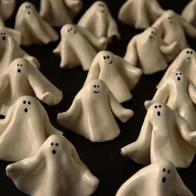 picapixels:   ak47:   soozies:  Set of 3 ghosts by LennyMud on Etsy